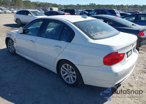 2009 BMW 328I z USA, uszkodzony, nr VIN WBAPH575X9NM34039